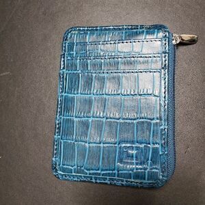 Identity Stronghold blue leather RFID card holder